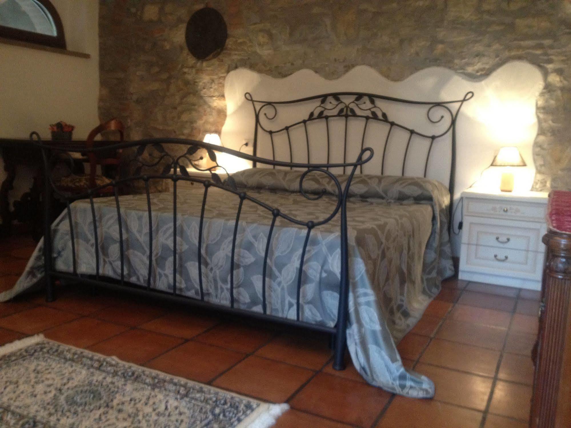 Campo Di Carlo Guest House ซัสเซ็ตตา ภายนอก รูปภาพ