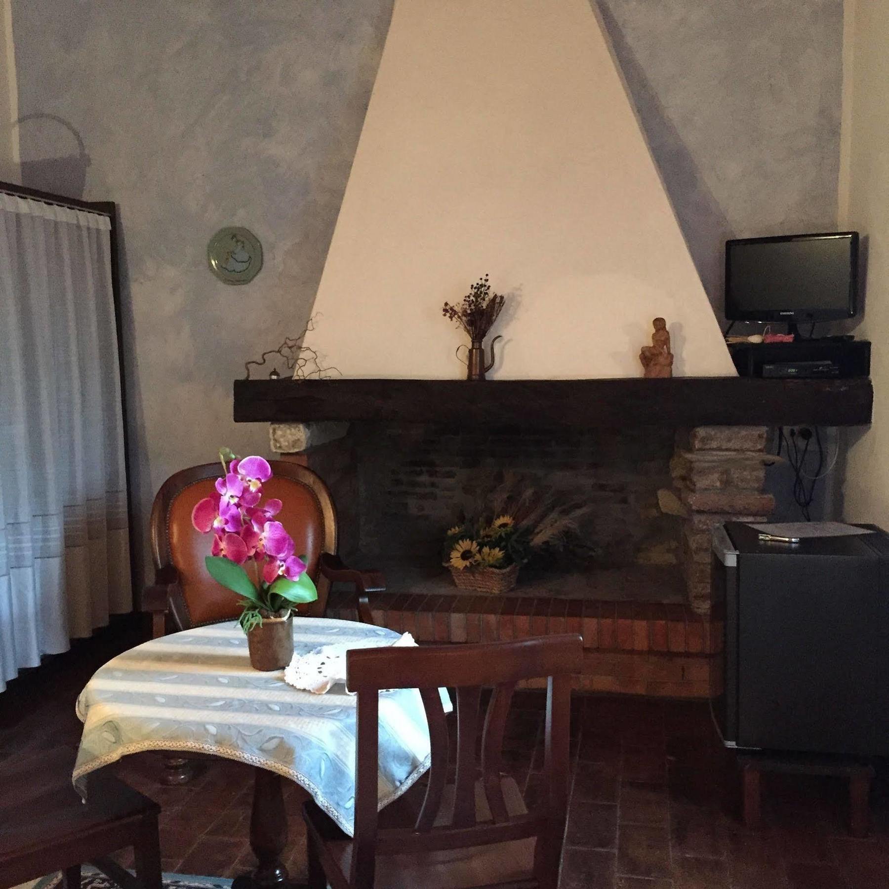 Campo Di Carlo Guest House ซัสเซ็ตตา ภายนอก รูปภาพ